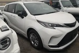 国六21款塞纳2.5L油混，XSE运动版四驱，实车配置详解图片