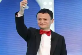 酒桌上的阿里巴巴图片