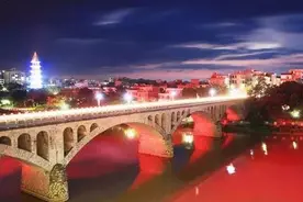 广东这个城市与广西一山之隔，盛产大米而闻名省港澳地区图片