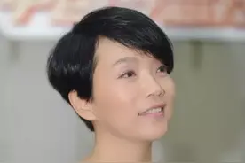 她当红时远嫁日本改国籍，后没钱又回中国捞金，如今落魄无人识！图片