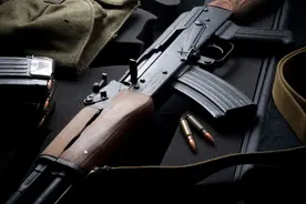 AK47突击步枪的可靠性为何特别高？图片
