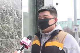 中国联通三连靓号更名过户，月承诺通信费签约单据被涂改！每月286元最低消费机主不知情！图片