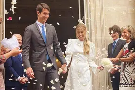 靠卖奢侈品生财的LV老板穷娶儿媳，新娘婚纱竟如此朴素图片