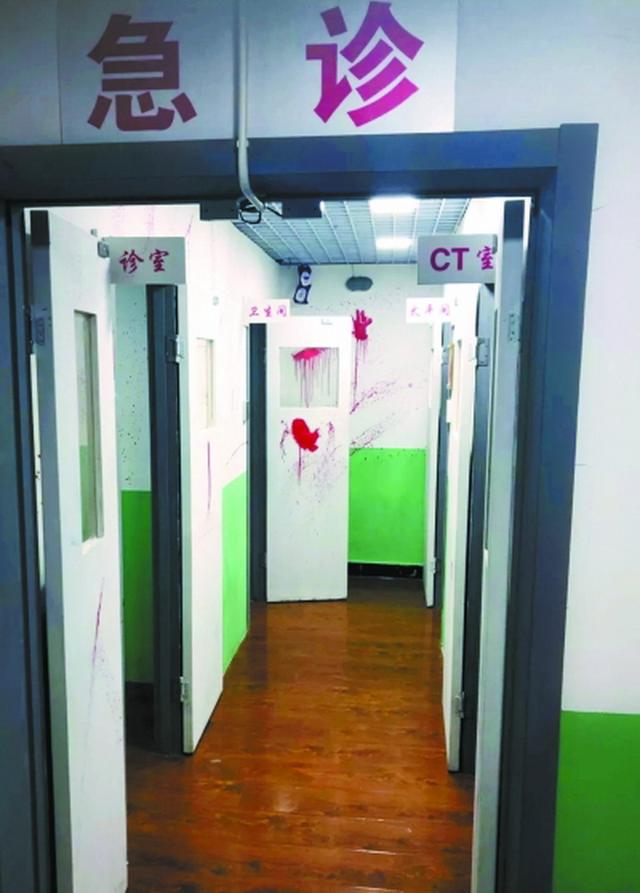 “太平间”、“旧医院”……密室逃脱开进小区地下室？执法人员出手