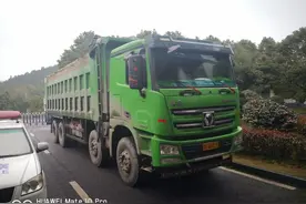 【“两降一升”专项行动】身负40余条违章、被扣100多分的车也敢上路？！图片