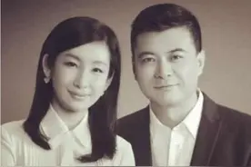 秦海璐两段情伤后，又牵手王新军，看似幸福背后却充满辛酸和泪水图片