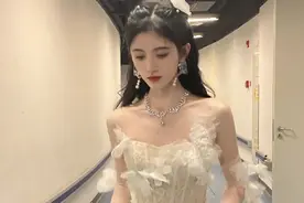 鞠婧祎，是靠什么火到现在的？是大家眼瞎了吗？图片