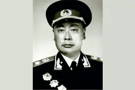 陈昊苏，陈毅元帅长子，80年代的北京市副市长图片