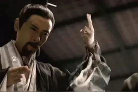 射雕：王重阳对欧阳锋的致命一击为什么是一阳指而不是先天功？图片