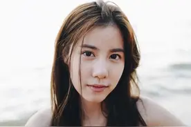 泰星Esther（小尼姑）腿长逆天 大方承认整容 与男友依旧热恋中图片