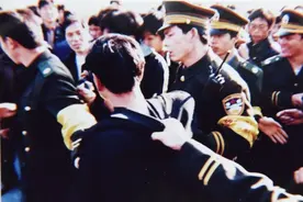 1992年福建两个农民，盗取军事机密文件卖给台湾，被捕后下场如何图片