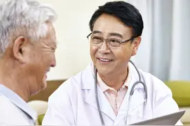 男性步入中老年后，性功能低下的问题越发明显，如何用药更有效？图片