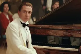 《海上钢琴师》：为什么他一辈子都不愿意下船？图片