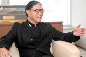 “体育外交大使”霍震霆评价儿媳郭晶晶：人好归人好，就是心太狠图片