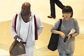 “美丽花旦”的多国男友们图片
