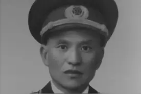 长征途中遇一溶洞，小分队进洞探宝，收获的粮食够军团吃一个月图片