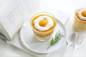 不用烤箱也能做的甜品，高颜值又美味，天热吃它，解馋消暑两不误图片