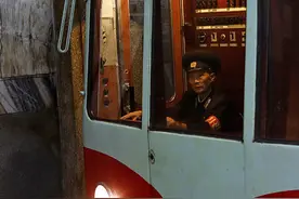 直击：平壤地铁的四代机车，从吉林长春制造到自主研发图片