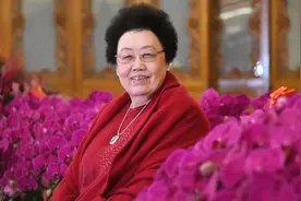 落魄格格当京城女首富、长安街大地主，她干的事别人有钱也干不成图片
