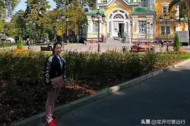 新疆穿越霍尔果斯边境，是距离300多公里哈萨克斯坦的阿拉木图图片