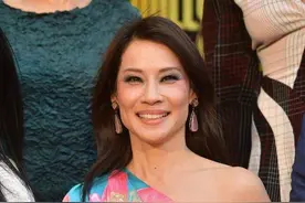 身高1.57米、演了十年配角，当下好莱坞第一华裔女星刘玉玲图片