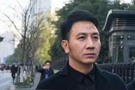 重生（第25幕）：小乐夜执狼牙棒准备御“敌”，可结局出现大反转图片