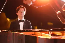 “成功男人”李云迪为何人生如此失败：给我们教育孩子的启示图片