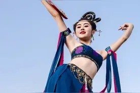 欣赏甘肃最美飞天舞女图片