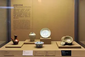 民工捡到价值3亿的金镯，上交后被考古家私吞，当定情物送给情人图片