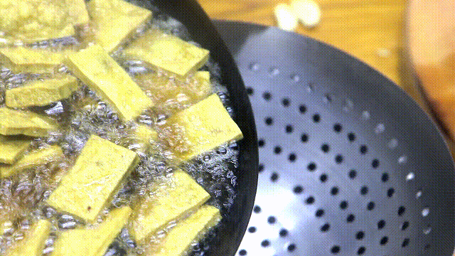 点“豆”成金，普普通通的豆腐干，经过这几步制成美味金不换