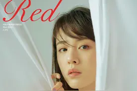 王晓晨格纹西装温柔安静的甜酷时尚写真图片