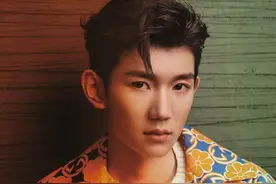 王源时尚画报图片