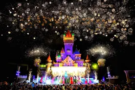 避暑青岛攻略：三个值回票价的狂欢乐园，你去过哪个图片