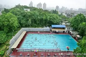 福州张女士报名游泳私教，才上一节课，教练就后悔了图片