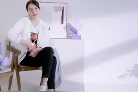 谢杏芳婆婆出镜朴素，林丹陪儿子玩，感慨婚姻中性格独立互不干涉图片