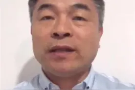 电影《失孤》原型郭刚堂的儿子找到了！曾独自一人骑摩托50多万公里寻子图片