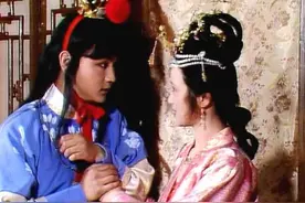 红楼梦里，猫和狗为什么打架？忠奸势不两立，点明谁忠，谁奸图片