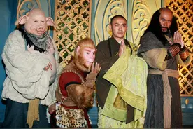 八戒沙僧法术高强，为何只有孙悟空能给乌鸡国国王渡气？图片