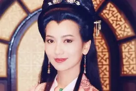 雷峰塔当年被打开后真的发现里面有白蛇图片