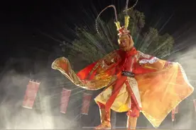 杨紫致敬六小龄童，对方回应，小猴紫加油，美猴王一直会为你打气图片