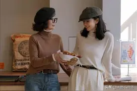 真正时髦的中年女人，秋冬很少穿打底裤！看三木妈妈就懂了图片