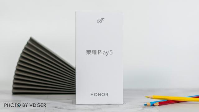 华为荣耀play手机性能怎么样？（荣耀Play5体验报告除了快充）