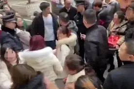 新娘内衣不合身导致接亲被拒？闹剧背后隐藏着婚恋成败的关键图片