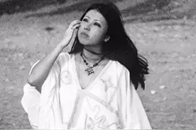 《三毛传》：女人这一生，不读三毛，不懂独立图片
