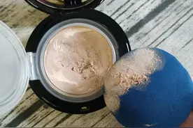 正确使用气垫，告别卡粉，假白图片