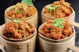 小笼蒸牛肉+粉蒸肥肠+小米排骨+香甜玉米馍，决绝子的好吃图片