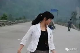 练佩鸿：长篇小说《黑精灵》「十二」图片
