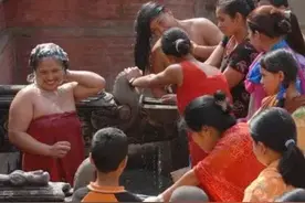世界各地洗澡的一百种花式，谁才是洗浴王？图片