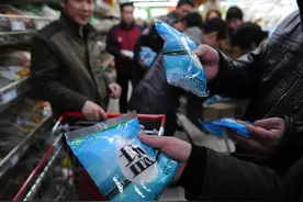 “囤粮囤菜囤油”上热搜背后，是一个超乎你想象的中国！图片