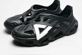 快传开箱 | 匹克态极洞洞鞋图片